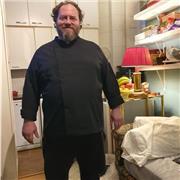 Cocinero con mucha experiencia por todo el mundo y carrera larga y variada